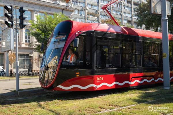 У Дніпрі триває оновлення електротранспорту за підтримки Європейського інвестиційного банку - 09.09.2026
