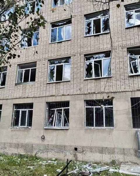 У Дніпрі внаслідок чергової атаки рф постраждали дві школи та амбулаторія - 02.09.2026