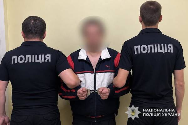 У Дніпрі затримали 37-річного чоловіка, якого підозрюють у крадіжці з магазину - 16.09.2026