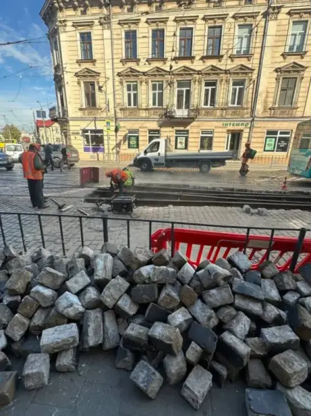 Львівська міська рада обмежила рух на вулиці, якою часто користуються городяни