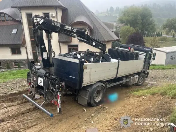 Вантажівка смертельно травмувала чоловіка у Східниці