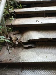 У Львові чиновники Садового не змогли відремонтувати сходи
