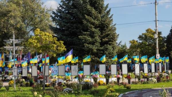 Дніпро доповнив Алею пам’яті новими «Історіями Героїв»