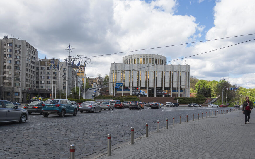 Рух Європейською площею та мостом Патона обмежать у Києві