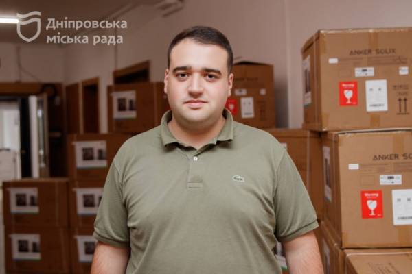 КП «єДніпро» зміцнює роботу гарячої лінії 1530 25 новими зарядними станціями