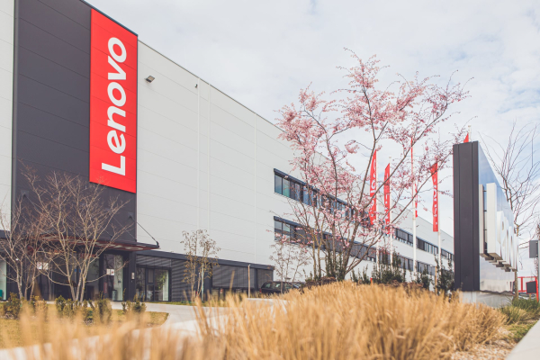 Lenovo оптимізує логістику для прискорення доставки клієнтам