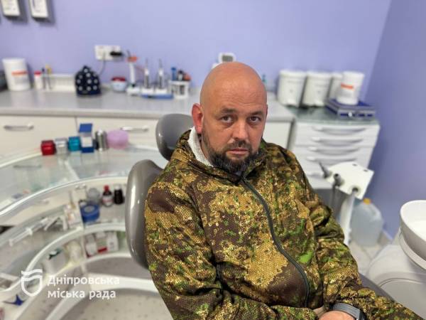 У Дніпрі військовим безкоштовно лікують і протезують зуби коштом міського бюджету: за 9 місяців допомогу отримали 630 захисників - 05.10.2026