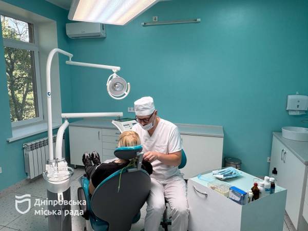 У Дніпрі військовим безкоштовно лікують і протезують зуби коштом міського бюджету: за 9 місяців допомогу отримали 630 захисників - 05.10.2026
